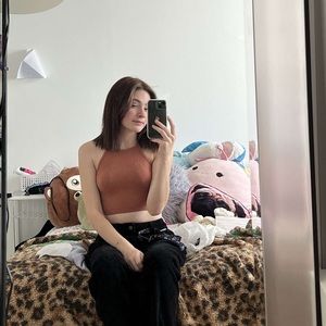 Meet your Posher, Riley